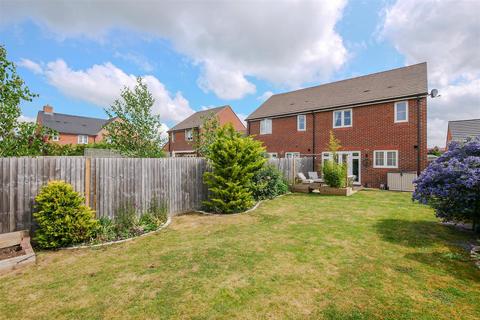 54 Bonners Mead, Benson, Wallingford, OX10 6EU