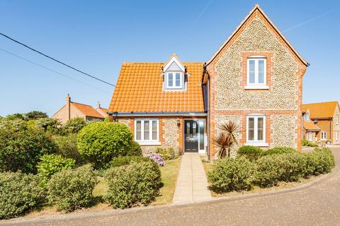 3 bedroom detached house for sale, Gunner Close, Mundesley
