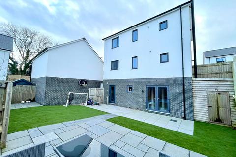 undefined, Gwartha Close, St Austell PL25