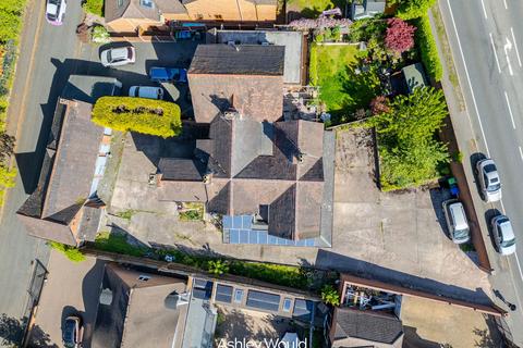 5 bedroom semi-detached house for sale, Halesowen Road, Cradley Heath B64