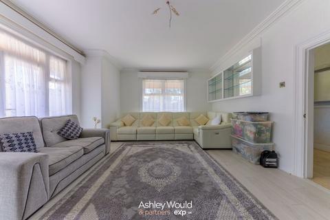 5 bedroom semi-detached house for sale, Halesowen Road, Cradley Heath B64