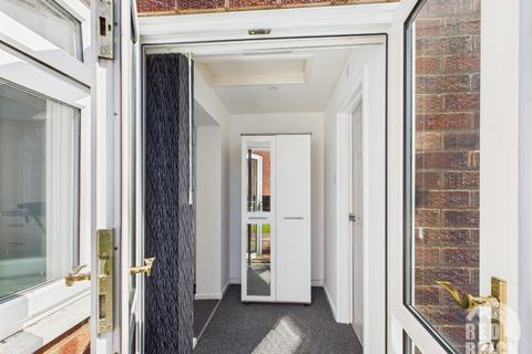 1 bedroom in a house share to rent, Manfield Avenue, Walsgrave On Sowe, Coventry, CV2