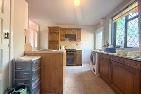 3 bedroom terraced house for sale, Gauden Road, Stourbridge DY9