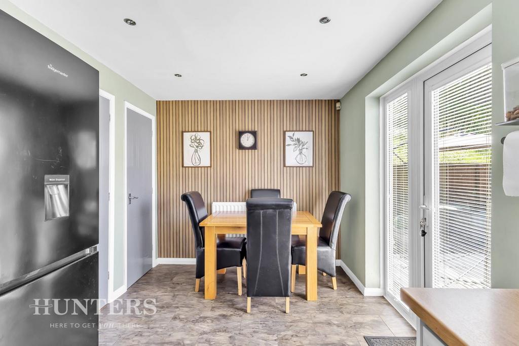 Dining kitchen