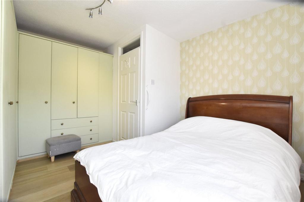 Apartment in West Yorkshire - View 5