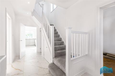5 bedroom semi-detached house for sale, Queens Avenue, London, N20