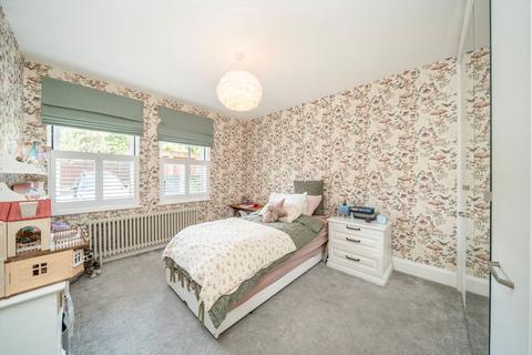 4a Donkey Alley, London, SE22 0NY