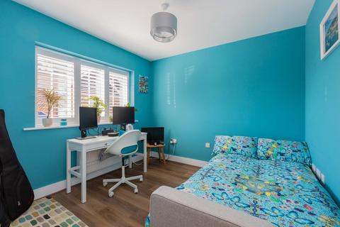 8 Colborne Close, Iver, SL0 0AF