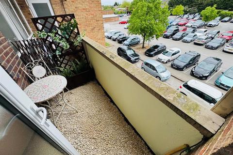 1 bedroom flat to rent, Norbury Close, Allestree DE22