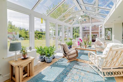 5 bedroom detached bungalow for sale, 17 Old Coppice, Lyth Hill, Lyth Bank, Shrewsbury, SY3 0BP
