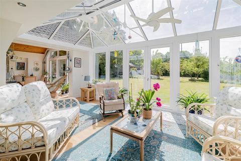 5 bedroom detached bungalow for sale, 17 Old Coppice, Lyth Hill, Lyth Bank, Shrewsbury, SY3 0BP