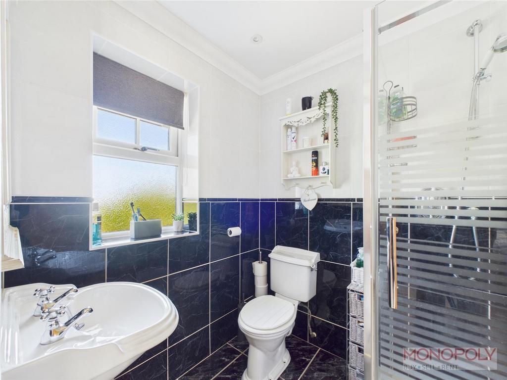 En suite shower room