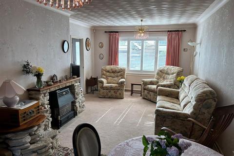 3 bedroom semi-detached house for sale, Clarendon Avenue, Weymouth