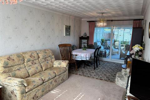 3 bedroom semi-detached house for sale, Clarendon Avenue, Weymouth