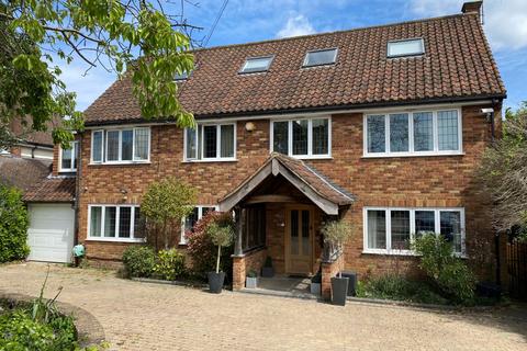undefined, Moreland Drive, Gerrards Cross, Buckinghamshire