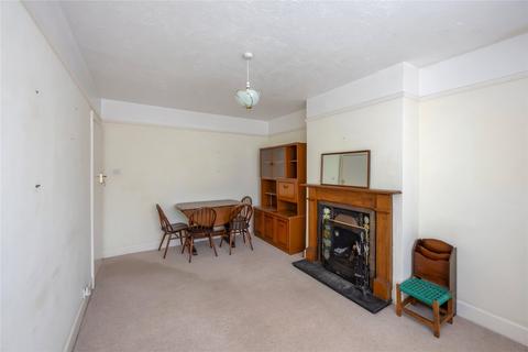 14 Abbots Way, Lancing, BN15 9DH
