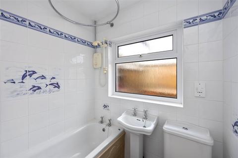 14 Abbots Way, Lancing, BN15 9DH