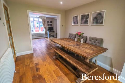 3 bedroom semi-detached house for sale, Ockendon Road, Upminster, RM14