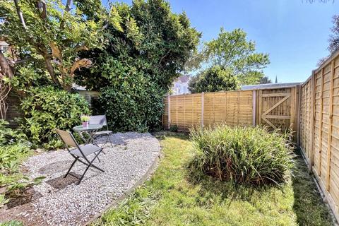 1 bedroom flat for sale, Boscombe