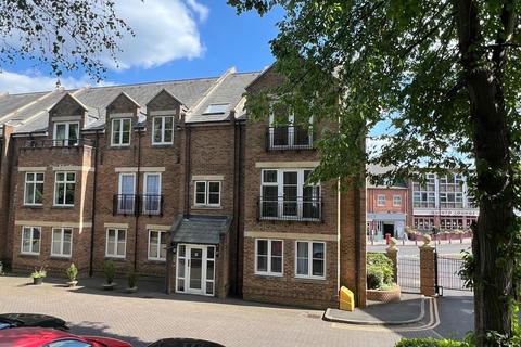 Caversham Place, Sutton Coldfield