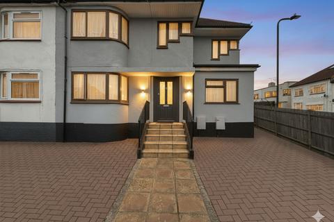 undefined, Rannock Avenue, London, NW9
