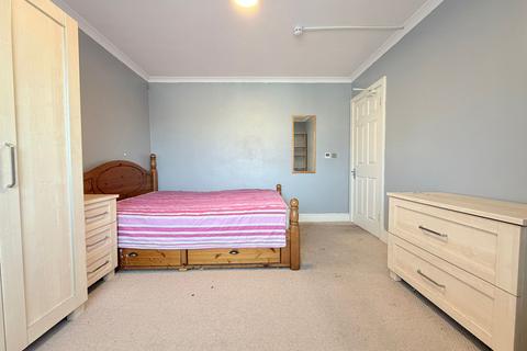 undefined, Rannock Avenue, London, NW9