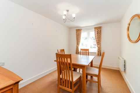 2 bedroom apartment for sale, Bellingdon Road, Chesham, Buckinghamshire, HP5