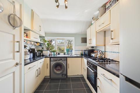 2 bedroom apartment for sale, Stafford Road, Ruislip, HA4