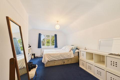 2 bedroom apartment for sale, Stafford Road, Ruislip, HA4