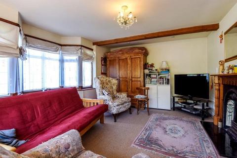 2 Old Hatch Manor, Ruislip, HA4 8QG