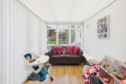 104 Torcross Road, Ruislip, HA4 0TF