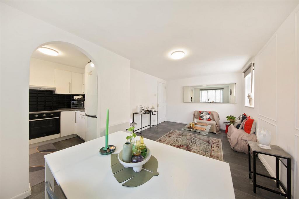 6 Cygnet Close - 6qfc DLKLVq77kr Lsy RDz.jpg