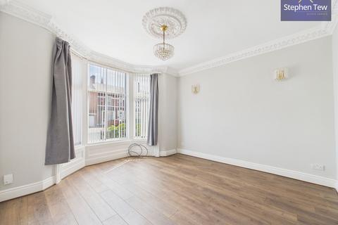 4 bedroom terraced house for sale, Park Road, Blackpool, FY1