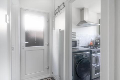 3 bedroom semi-detached house for sale, Linden Close, Cambridge, CB4