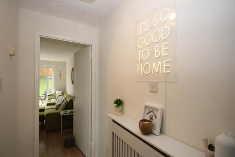 22 Cae Collen, Blackwood, NP12 1FF