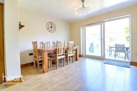 57 Rosedale Road, Dagenham, RM9 4DP