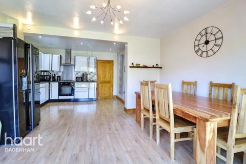57 Rosedale Road, Dagenham, RM9 4DP