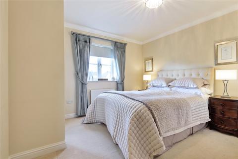 9 Campion Way, Witney, OX28 1EX