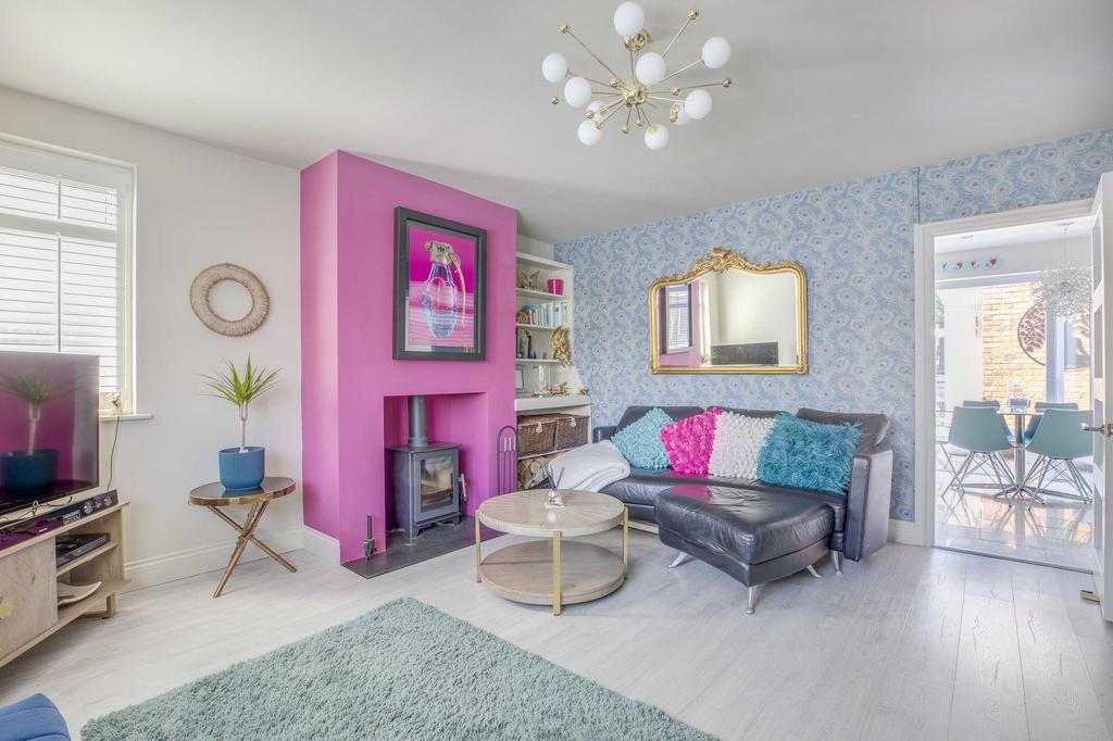 19 Trinity Avenue, SL7 3 AL (LOW RES)-9
