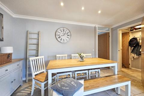 3 Hamilton Close, Stedham, Midhurst, GU29 0NF