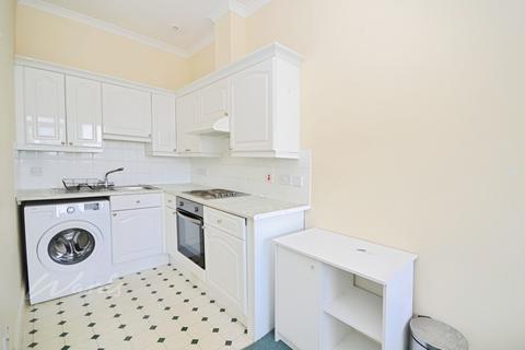 1 bedroom apartment to rent, Castle Hill Rochester ME1