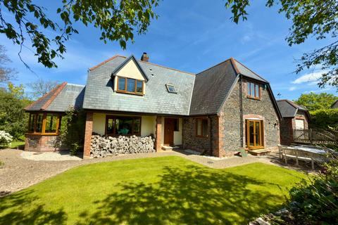 5 bedroom detached house for sale, Polzeath