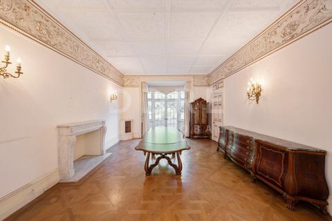6 bedroom detached house for sale, Elsworthy Road, London, NW3