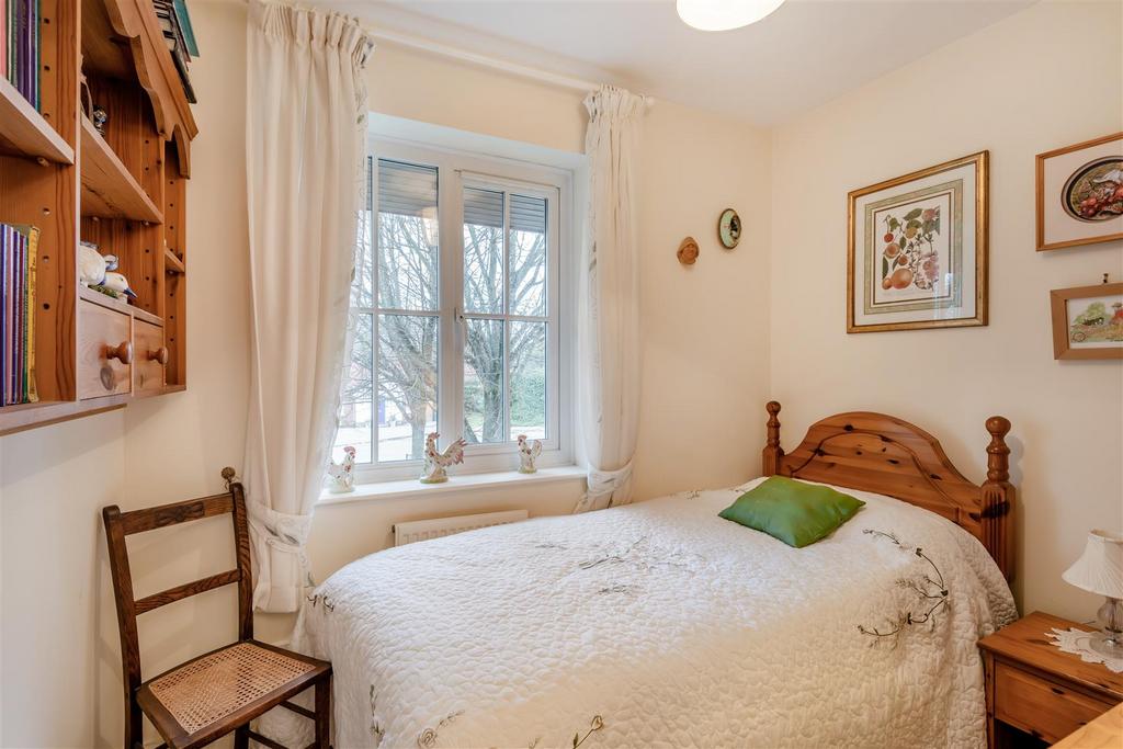 8633032-interior06.jpg