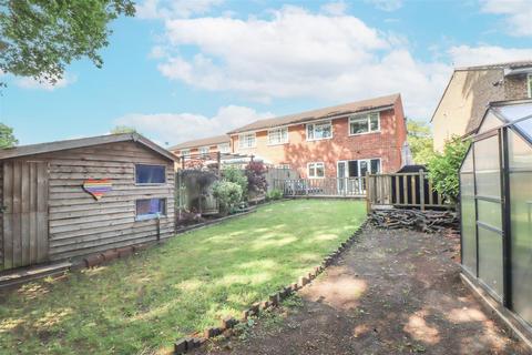undefined, Denton Way, Camberley GU16