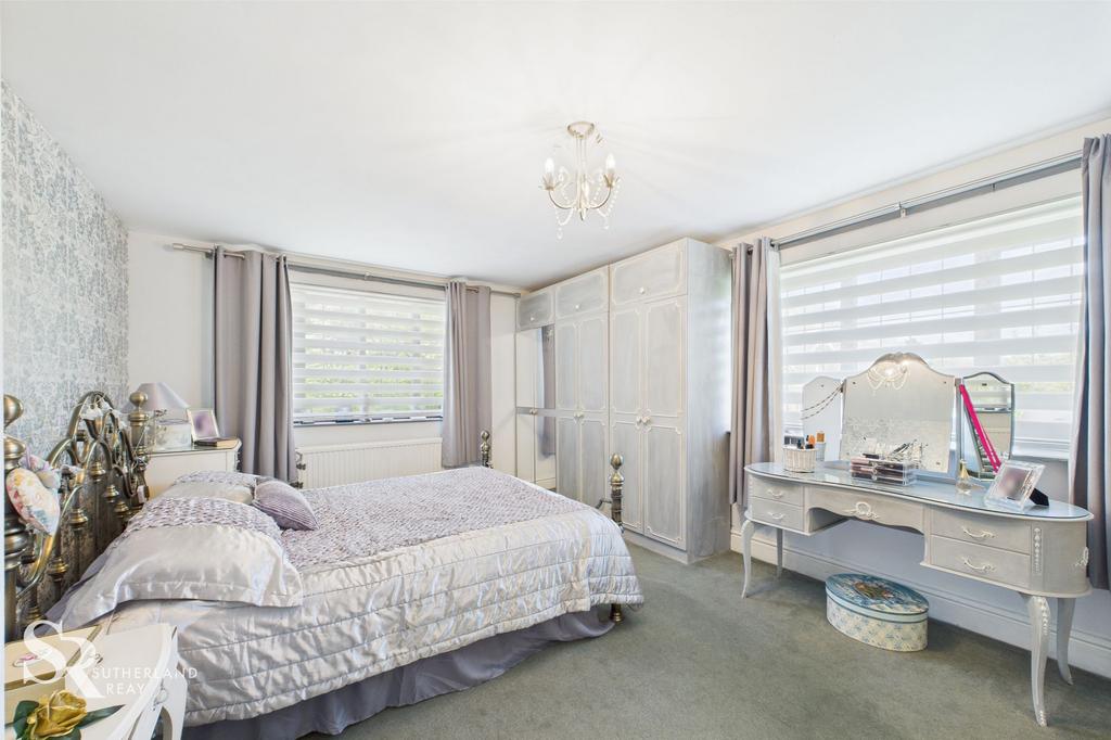 En-suite Bedroom