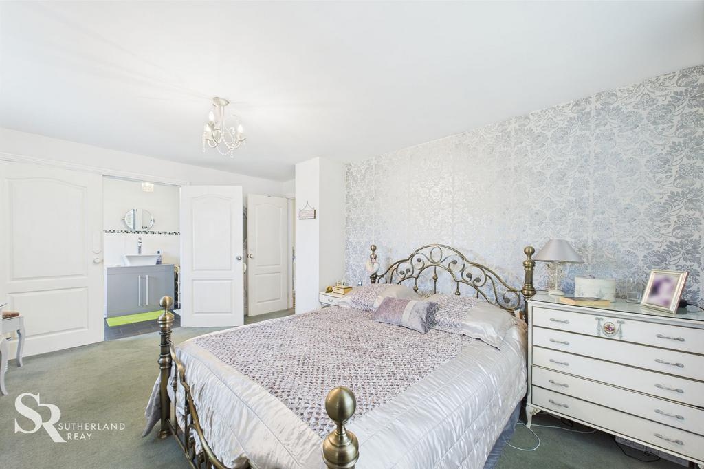 En-suite Bedroom