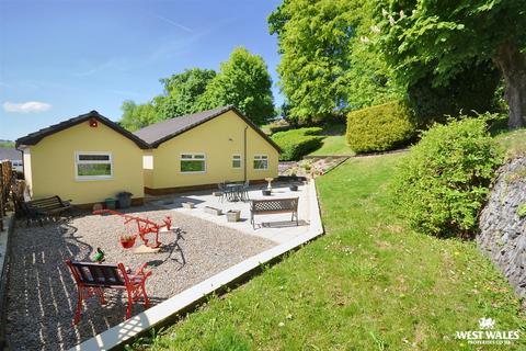 2 bedroom detached bungalow for sale, Glanarberth, Llechryd, Cardigan