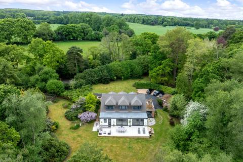 5 bedroom detached house for sale, Pitch Place, Thursley, Godalming, Surrey, GU8