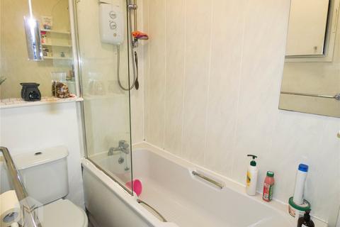 165 Plodder Lane, Farnworth, Bolton, BL4 0BT
